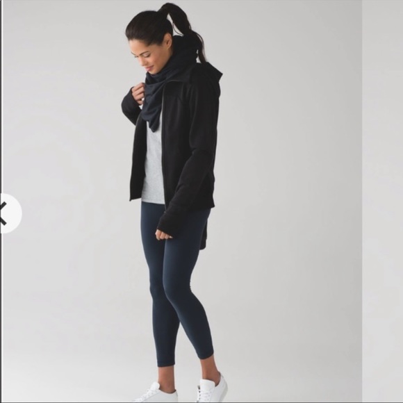 Lululemon Vinyasa Wrap Heathered nocturnal teal and black NWT - Picture 4 of 8